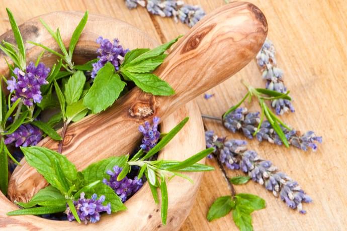 Come Utilizzare Spezie Fiori E Erbe Aromatiche Per