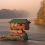 drina-river-house