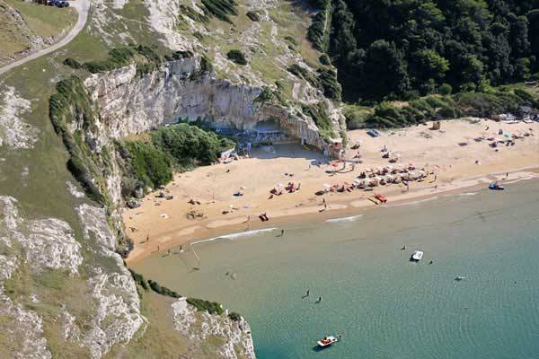 Le 10 Spiagge E Calette Più Belle Del Gargano Greenmeit