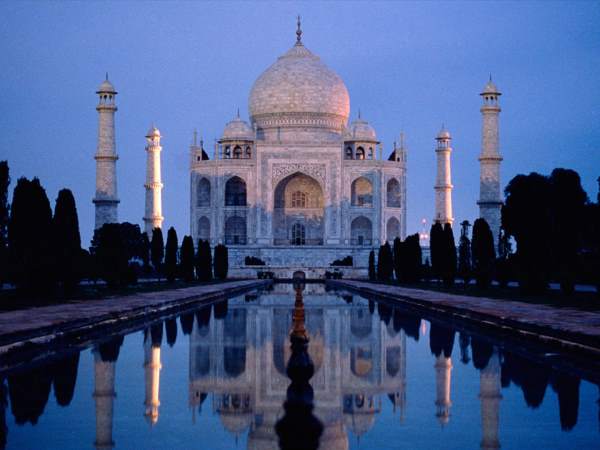 9. Taj Mahal