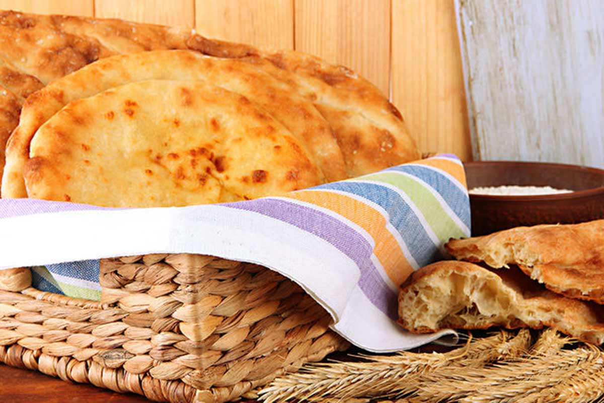 Pane azzimo: come preparare il pane senza lievito - greenMe