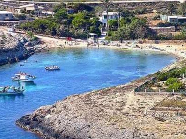 Le 10 Spiagge Più Belle Di Lampedusa Greenmeit