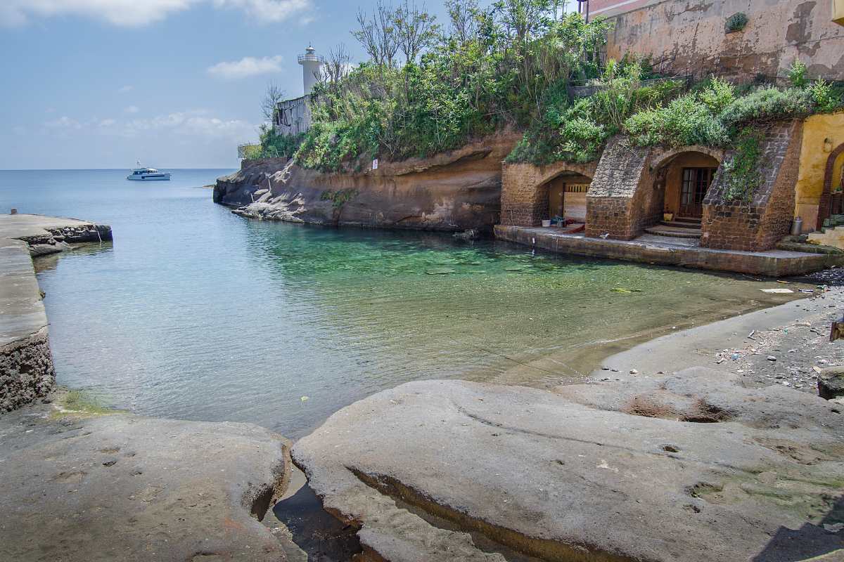 Le spiagge di Ventotene