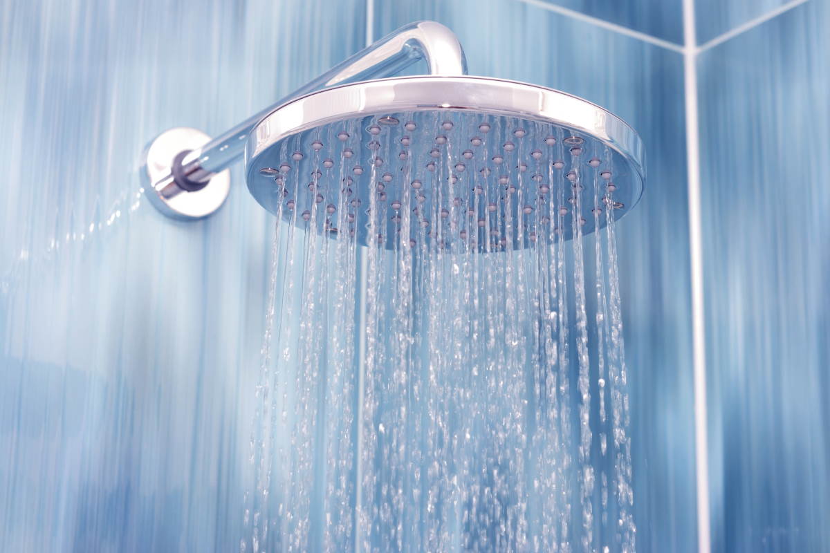 La spugna da doccia è l'oggetto più sporco che avete nel bagno