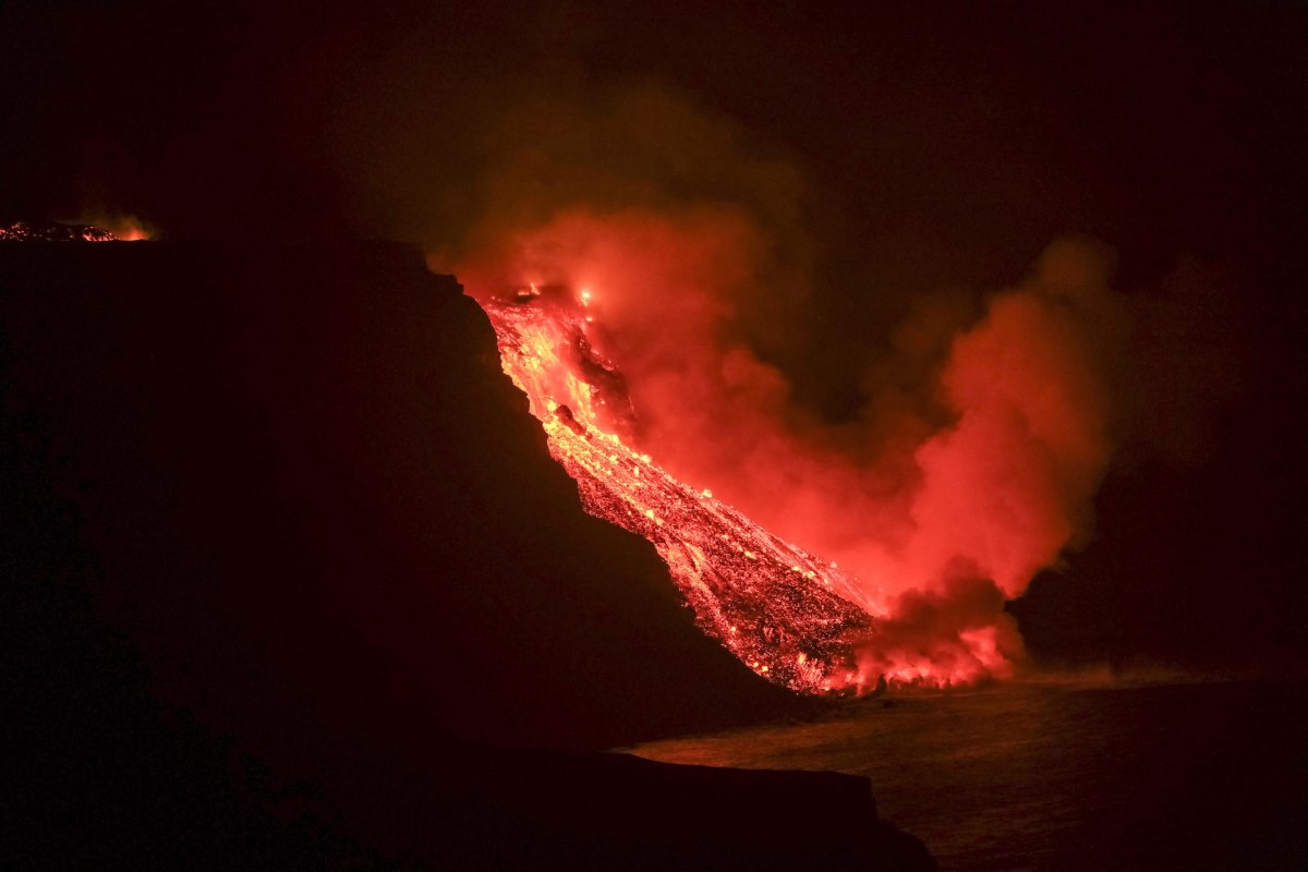 vulcano canarie mare