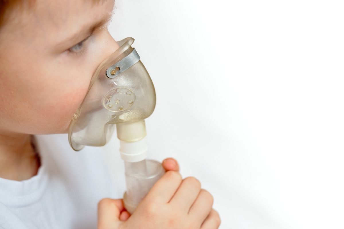 Cortisone nell'aerosol: ecco perché è inutile (e dannoso) contro tosse e  raffreddore nei bambini - greenMe