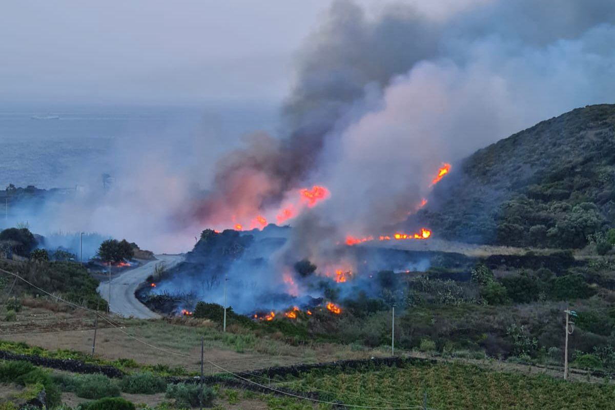 incendio pantelleria