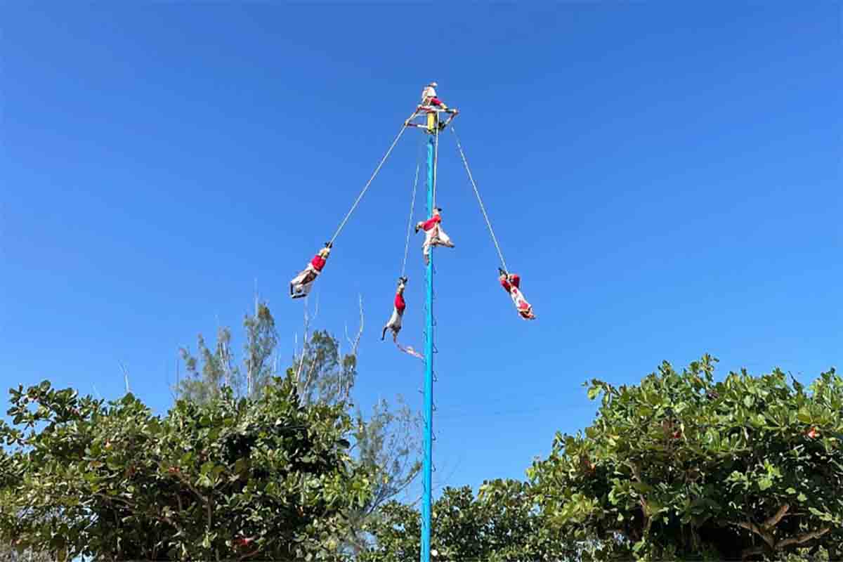 Danza de los Voladores