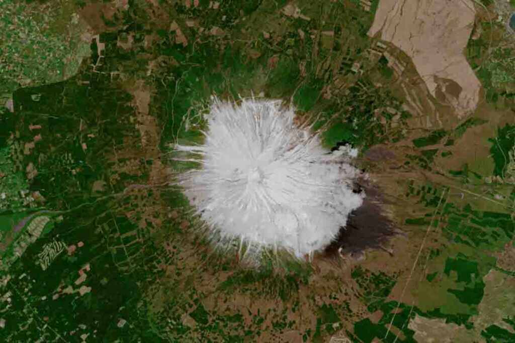 Monte Fuji dallo Spazio - ESA