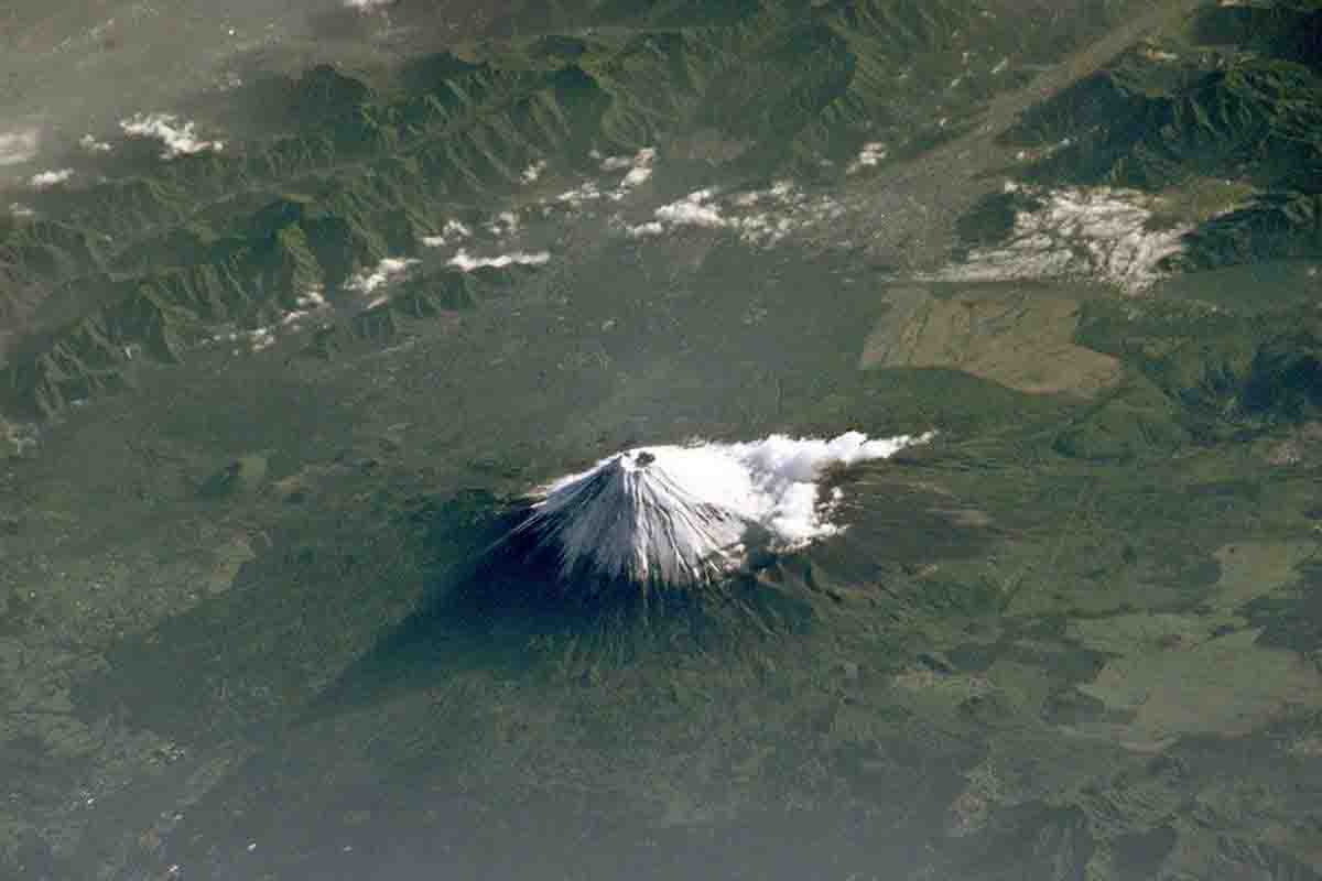 Monte Fuji dallo Spazio