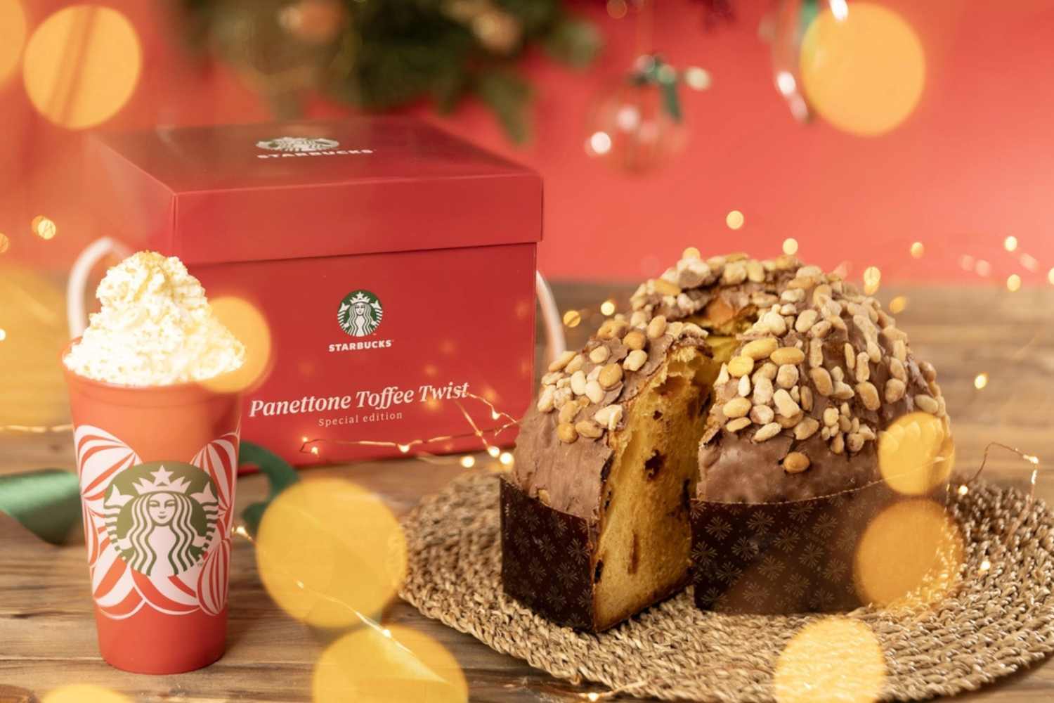 panettone starbucks